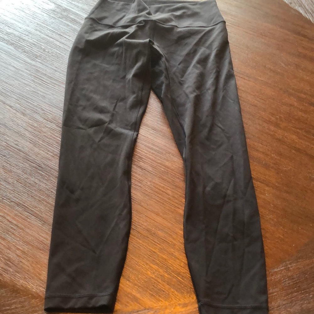 Lululemon black leggings